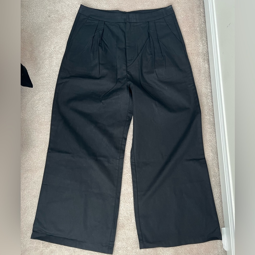 Cropped pants